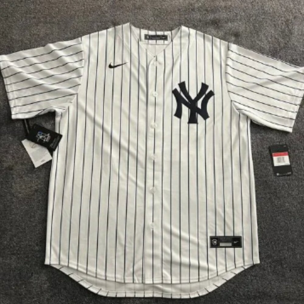 Nike Gleyber Torres White New York Yankees Home Limited Player Jersey Size L NWT